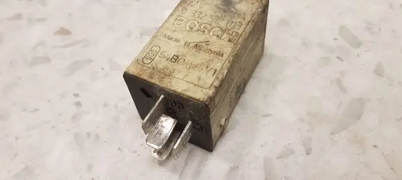 Peugeot 605 Other relay 0332512013 54B04EAY1