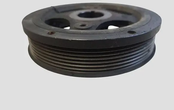 Toyota Avensis T250 Crankshaft pulley 134080R011