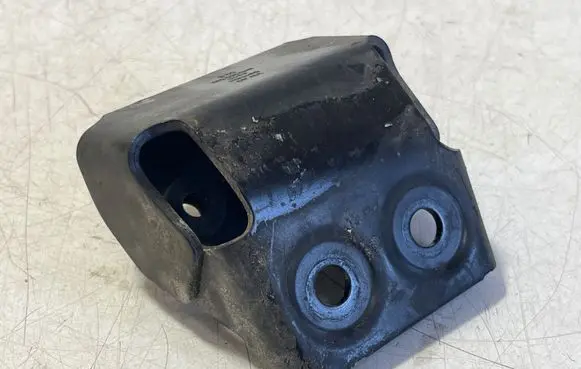 Audi Q7 4M Other body part 4M0803692
