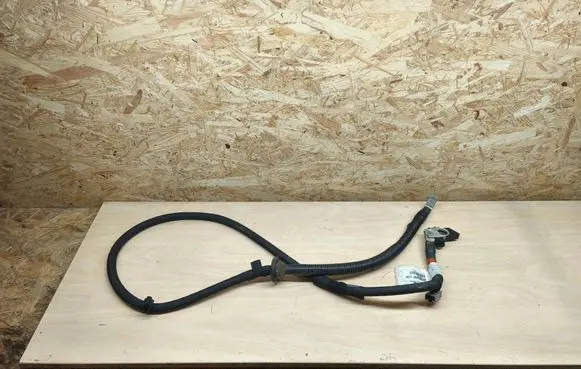 Jeep Grand Cherokee Positive cable (battery) 