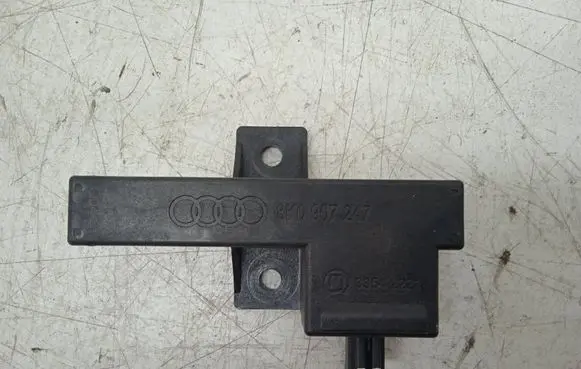 Audi A6 S6 C7 4G Alarm movement detector/sensor 8K0907247