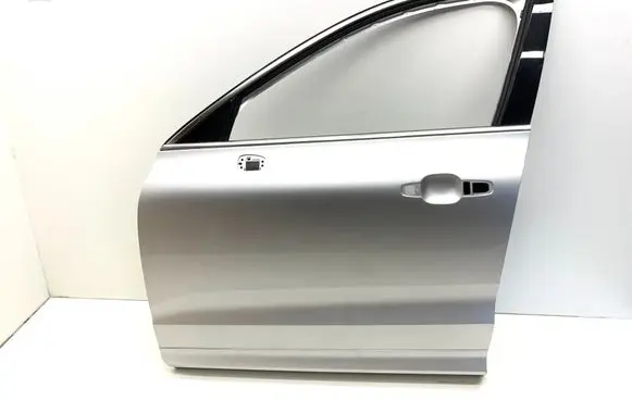 Volvo XC60 Front door 32345930