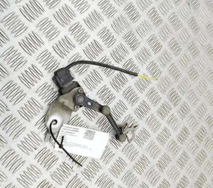 Mercedes-Benz E W213 Headlight/headlamp level sensor A0009053704