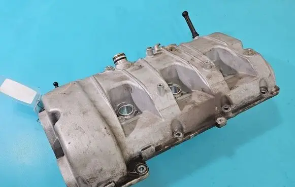 Porsche Panamera (970) Rocker cam cover 94610523660 IMPRK1520298