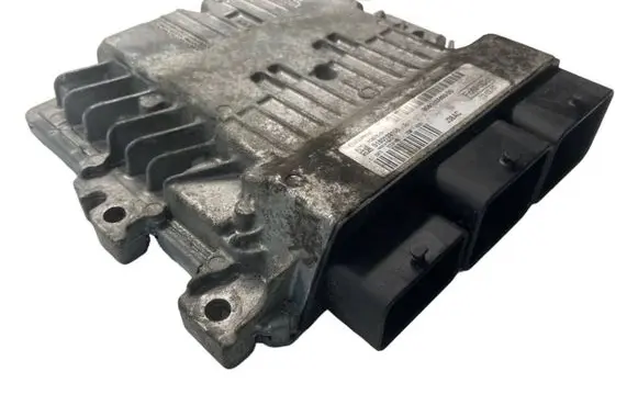 Ford Mondeo MK IV Engine control unit/module S180133105A