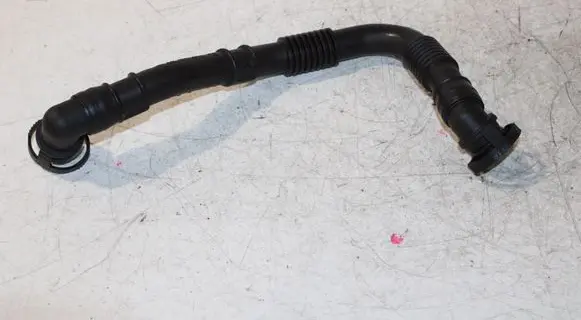 Volkswagen Transporter - Caravelle T5 Breather hose/pipe 03L103493K