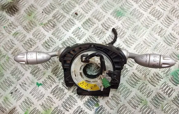 Mini One - Cooper R50 - 53 Wiper turn signal indicator stalk/switch 1489484 61311484327