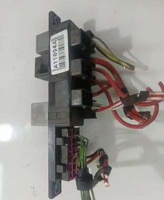 Volkswagen Golf IV Fuse box set 8L0941822