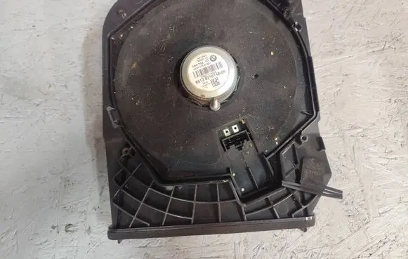 BMW 4 F32 F33 Subwoofer speaker 430407861881 9210148
