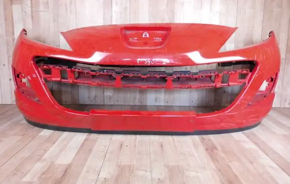 Peugeot 207 Front bumper 9688071577 9688083977