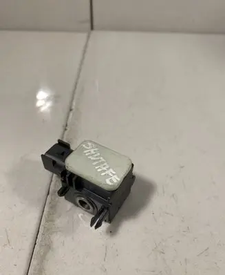 Hyundai Santa Fe Airbag deployment crash/impact sensor 959202B000