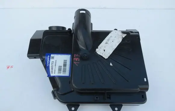 Volvo S90, V90 Other engine bay part 32222332 32283773 12283773