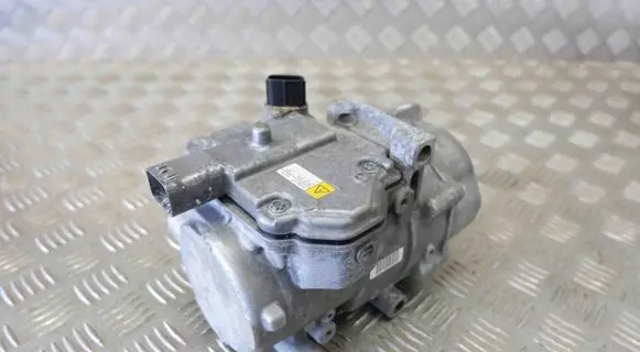 Toyota Prius+ (ZVW40) Air conditioning (A/C) compressor (pump) 0422000404 8837076020