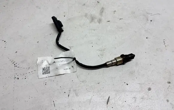 BMW 2 F22 F23 Lambda probe sensor 8570230