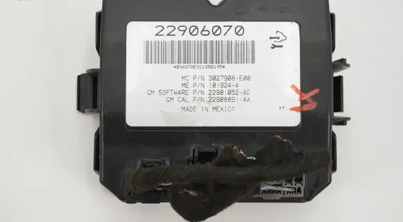 Opel Insignia A Tailgate/trunk control unit/module 22906070