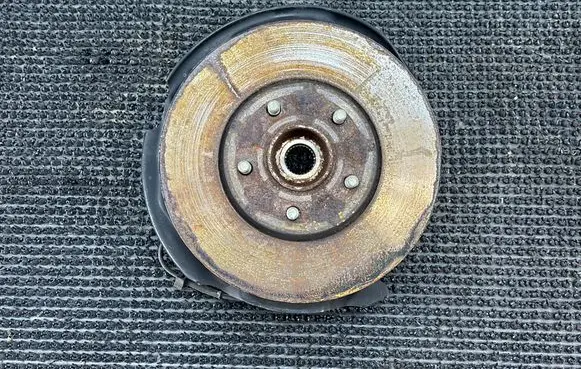 Ford Focus Front wheel hub 