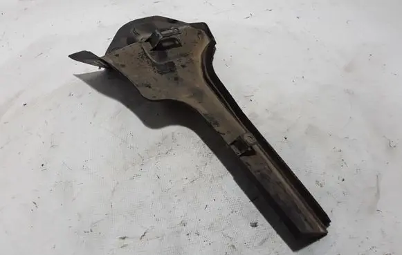 Nissan Pathfinder R51 Wiper trim 66852EB000