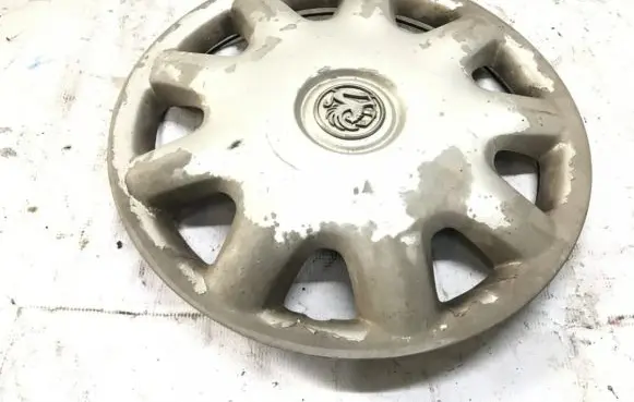 Opel Vectra B R15 wheel hub/cap/trim 90498213 90498214