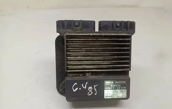 Toyota Corolla Verso E121 Fuel injection control unit/module 8987120050 1310001261