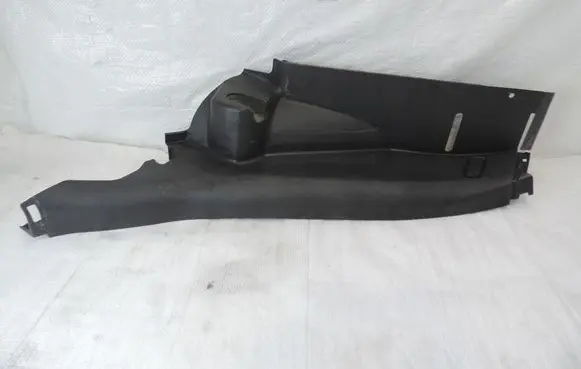 Chevrolet Cruze (C) pillar trim 96983547