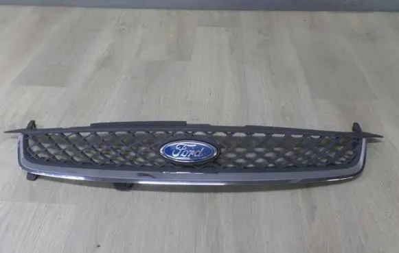 Ford Fiesta Front grill 6S61-8200-B 45884