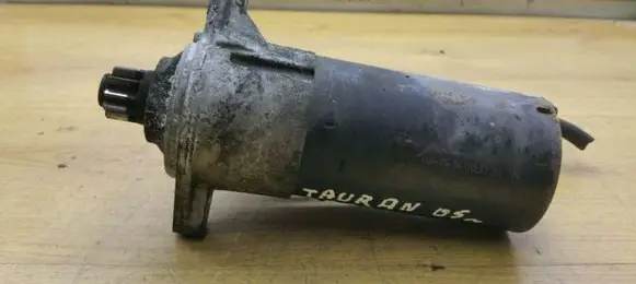Volkswagen Touran I Starter motor 02E911023H 0001123016