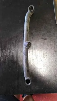 Breather/breather pipe/hose
