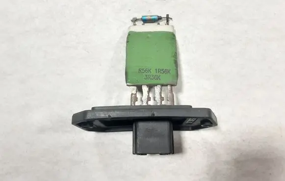 Toyota Avensis T250 Heater blower motor/fan resistor R56K1R56K3R36K