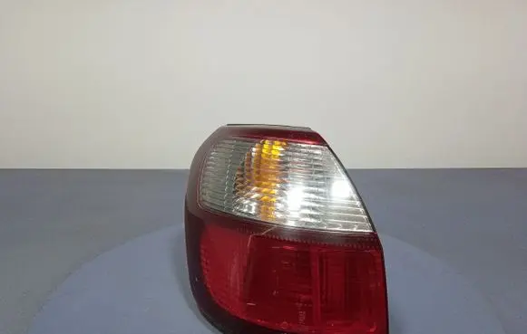 Subaru Legacy Rear/tail lights