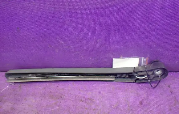 Seat Altea XL Rear wiper blade arm