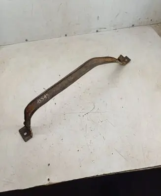 Suzuki Grand Vitara I Fuel tank mounting bracket 