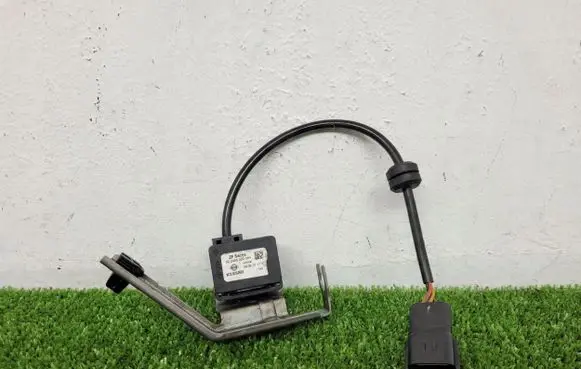 Infiniti FX Sensor 988051cf1b