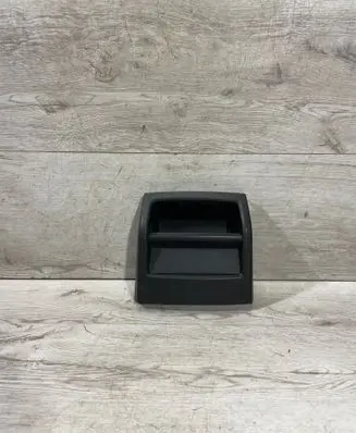 Other center console (tunnel) element