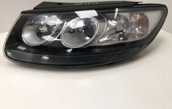 Hyundai Santa Fe Headlight/headlamp A046695 02A011A00HCR