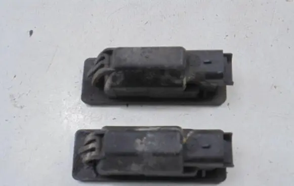 Nissan Primera Number plate light 2KA008224