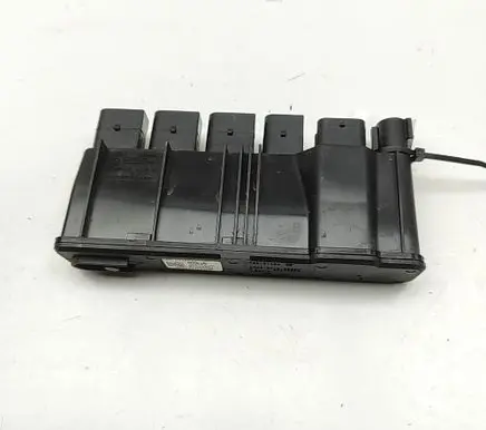 BMW 3 G20 G21 Current control relay 9470044