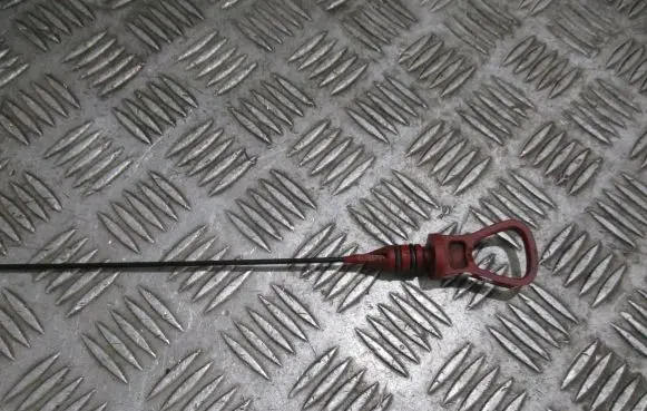 BMW 1 E81 E87 Oil level dip stick 