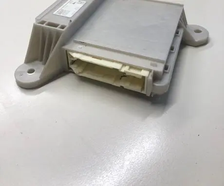 Lexus GS 250 350 300H 450H Fuse module 8267030360 8267230550 5L080767