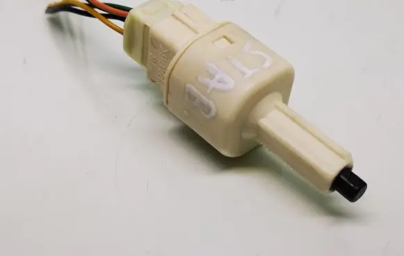 Toyota Yaris Brake pedal sensor switch 2701D66