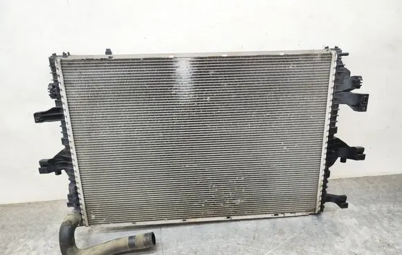 Volkswagen Transporter - Caravelle T6 Coolant radiator VPFVBH8005AE 82378 777162