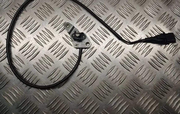 Camshaft position sensor
