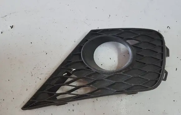 Seat Ibiza IV (6J,6P) Front bumper lower grill 6J0853665B