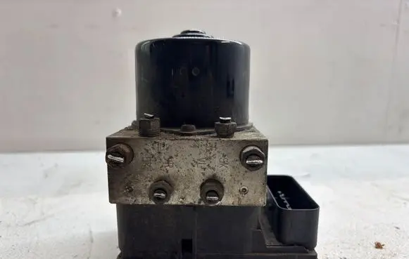 Opel Zafira B ABS Pump 13244860