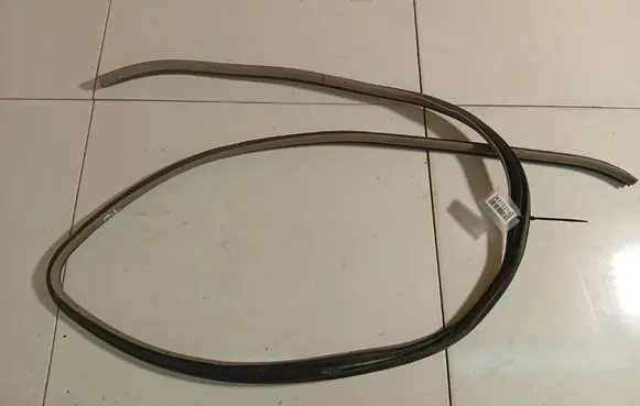 Toyota Yaris Rubber seal front coupe door