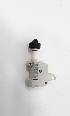 Audi A6 S6 C6 4F Glove box lock 3B0959782A