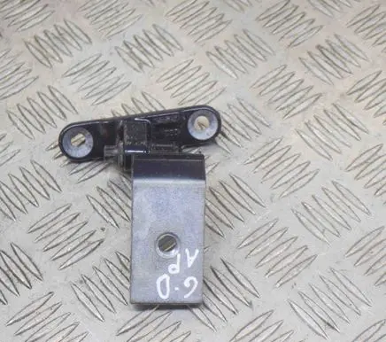BMW 5 F10 F11 Rear door upper hinge 7185636
