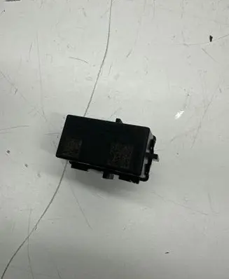 Audi A5 8T 8F Keyless (KESSY) go control unit/module 4H0909131