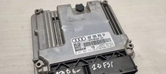 Audi A3 S3 8P Engine control unit/module 06F906056DM