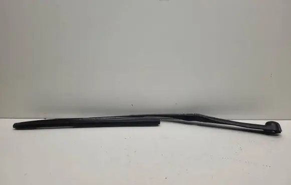 BMW 5 E39 Front wiper blade arm 102076