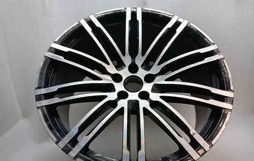Porsche Macan (95B) R18 alloy rim 95B601025BA